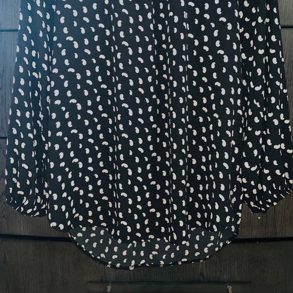 Premise Studio shirt! - Picture 2 of 7